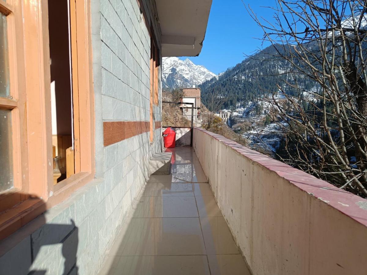 Snow Oak Guest House Kasol Eksteriør bilde